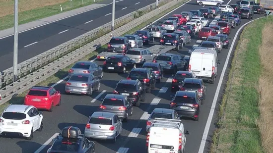 Strašna prometna nesreća na A3: Sudarili se cisterna i pet auta, jedna osoba poginula