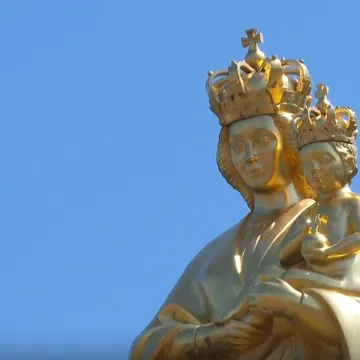 Hodočasnici već krenuli prema svetištima: 'Sve mi Gospa znači, izgubila sam svoje'