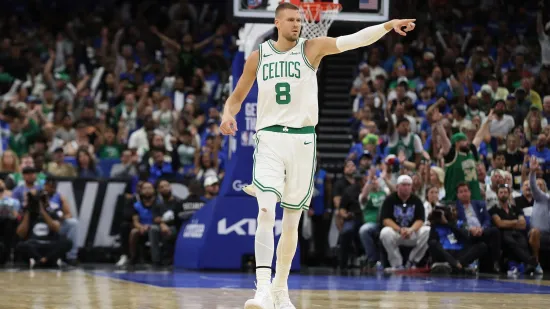Latvijskog 'Jednoroga' uskoro bismo mogli gledati u drugom sportu: NBA zvijezda čuva se za MMA