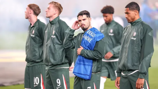 Chelseajevi igrači oduševili gestom: Evo što su napravili za poginulu zvijezdu Liverpoola