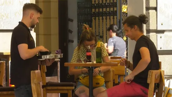 Inflacija na vrhuncu! Sindikati: 'Nakon sezone past će cijene smještaja, ali ne i hrane'