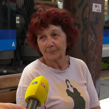 Besplatni vlakovi za umirovljenike sve popularniji, Ružica oduševljena: 'Uvijek se nađe neki đir'