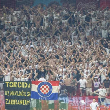 Igrači Hajduka otišli pred Torcidu nakon novog europskog debakla, pogledajte kako su dočekani