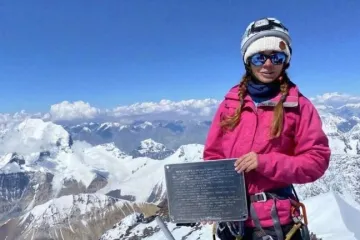 Alpinistica sa slomljenom nogom čeka spašavanje na 7000 metara visine: Ostala bez hrane