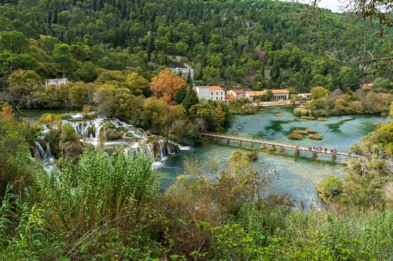 Bajkovito mjesto: Iz Splita i Zadra vam do njega treba sat vremena, a iz Zagreba tri