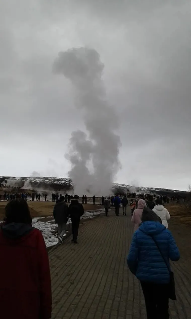 Rade u čarapama, zbog mamurluka ne moraju na posao: 'Odmah su mi rekli - nisi ti za Island'