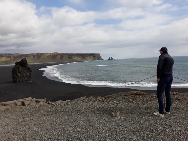 Rade u čarapama, zbog mamurluka ne moraju na posao: 'Odmah su mi rekli - nisi ti za Island'