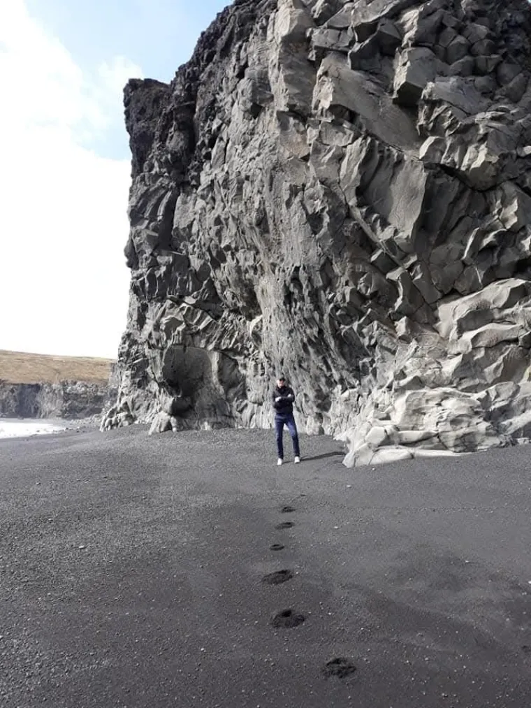 Rade u čarapama, zbog mamurluka ne moraju na posao: 'Odmah su mi rekli - nisi ti za Island'