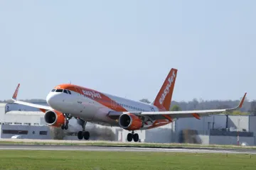 U&scaron;li smo u 'savr&scaron;enu oluju'! Prva poskupljenja avionskih karata već ovog mjeseca, evo koliko!