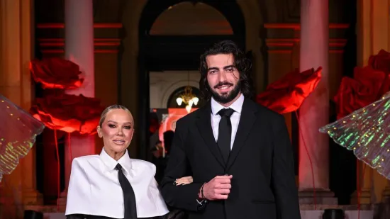 Maja i &Scaron;ime ne staju s putovanjima, ovoga puta pao i strastveni poljubac