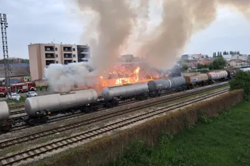 Otkriven uzrok velikog požara skladi&scaron;ta HŽ-a u Osijeku: 'Jako nam je pomogao novi dron'