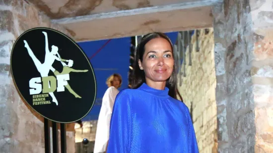 Fani Čapalija objavom vratila fanove u devedesete: Javila joj se i Giulianova supruga