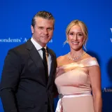 Supruga američkog ministra na druženje s Trumpom stigla u haljini s Temua!