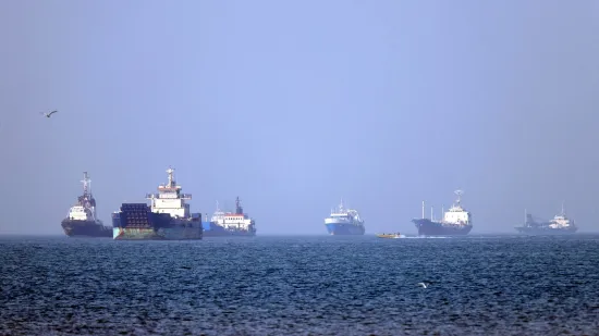 Maerskov brod iza&scaron;ao iz Hormuza, oglasila se američka vojska: 'To je na&scaron; prvi korak'