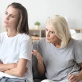 Ova četiri horoskopska znaka su najstrože majke: One ne popu&scaron;taju tako lako