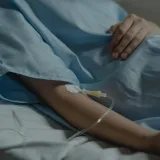 Porod poput noćne more: 'Vidjela sam jarku bijelu svjetlost. Mislila sam da sam umrla'