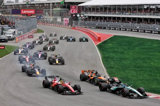 Bila je to utrka za pamćenje: 'Kakve borbe, odličan podij. Lewis is back!'