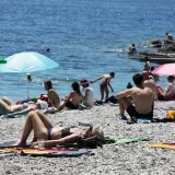 Hrvatska na udaru paklenih vrućina: Jutro krenulo s 27 &deg;C, a ovaj grad drži apsolutni rekord