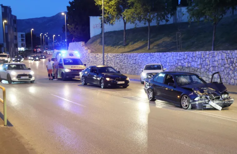 Nekoliko ozlijeđenih u prometnoj nesreći u Splitu: Jo&scaron; jedna u nizu na istom mjestu
