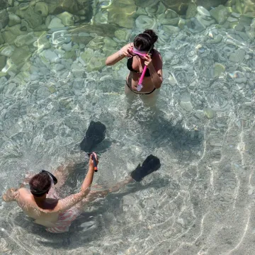 Hrvatska gori: Pogledajte kako ljudi uživaju u moru po ovim vrućinama
