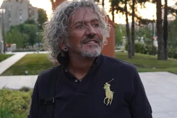 Poznati glumac javno ponizio Melinu ex Džinović: 'Za&scaron;to se nije udala za vodoinstalatera?'
