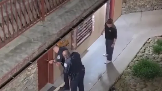 Zaključao se u hotelski WC i napravio kaos: Od ovog gosta i policija je morala pobjeći