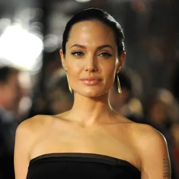 Od lezbijske veze i bočica s krvlju, do 'krađe' muža kolegici: Ovo su hit izdanja Angeline Jolie