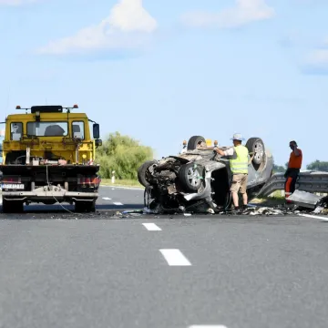 Četiri osobe poginule u te&scaron;kom sudaru na obilaznici, jedna prevezena u bolnici
