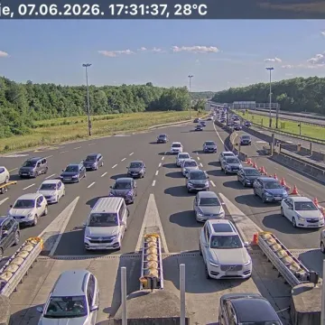 Kraj produženog vikenda i gužve na cestama: Zastoji prema Zagrebu, kolona od tri kilometra na A2