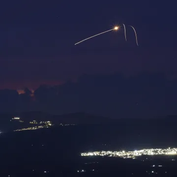 IDF: 'Iran je ispalio balističke rakete prema nama', s druge strane prijete: 'Prijeđene su crvene linije'