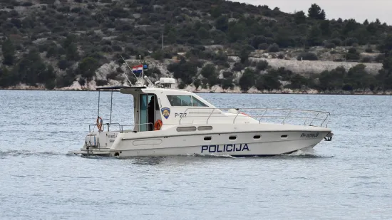 Gumenjak naletio na kupača nedaleko od obale: Te&scaron;ko je ozlijeđen