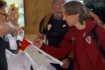 Vatreni otputovali u SAD, navijači ih ispratili uz samo jednu želju: Pogledajte ove scene