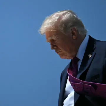 Hoće li Iran pokvariti Trumpov 80. rođendan? SAD najavio kraj rata, iz Teherana stigao hladan tu&scaron;