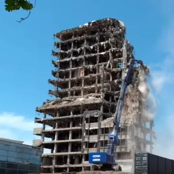 Ubrzo nestaje sjeverna strana Vjesnika, ali vozače zanima samo jedno pitanje