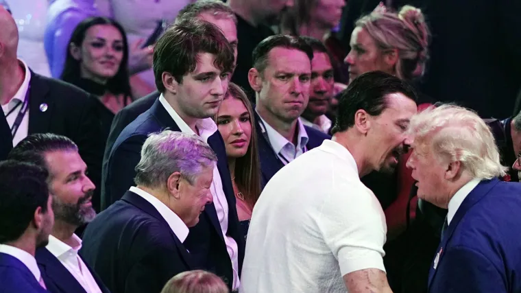 Izgled Barrona Trumpa na UFC spektaklu izazvao lavinu komentara: 'Treba li mu pomoć?'