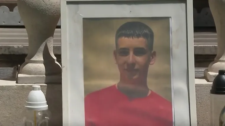 Ispred suda Lukina slika, ali Aleksić nije do&scaron;ao: Javio se putem video linka iz bolnice