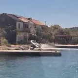 Gumenjak se pod ful gasom zabio u stijene kornatskog otoka: 'Sve veći nered na moru'