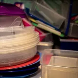 Ne bacajte stare plastične posude: Sedam pametnih ideja za njihovu novu namjenu