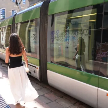 Skandal trese susjedstvo: Vozači tramvaja hakirali kamere i vulgarno se rugali ženama?