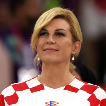 Srce joj je u Dallasu: Kolinda poslala moćnu poruku Vatrenima iz dalekog Uzbekistana