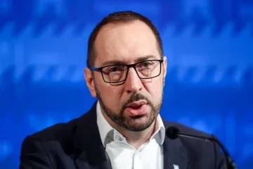 Toma&scaron;ević objavio: 'Ugostiteljski objekti noćas rade do 2 sata!'