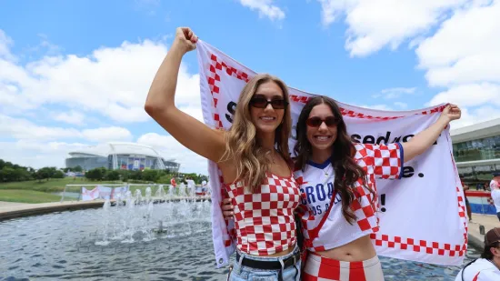 Hrvatska navijačica plijeni pažnju u Dallasu: 'Muža sam ostavila kući'