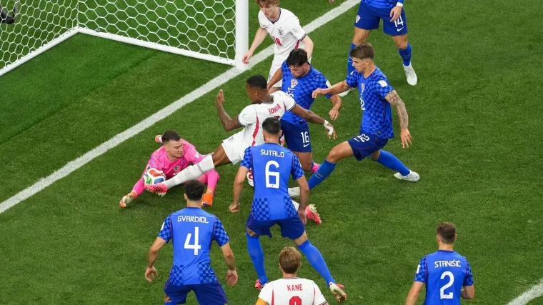 Hrvatska otvorila prvenstvo porazom od Engleske: Vatreni dobro parirali pa se ugasili