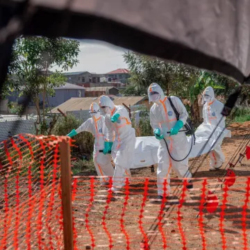 Novo otkriće znanstvenika: Smrtonosni virus ebole može se skrivati u tijelu godinama