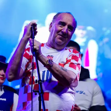 Je li Mladen Grdović najvatreniji navijač? Na Facebooku ne &scaron;tedi nikoga, pogotovo sudce