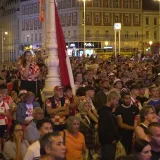 Trg je u tom trenutku 'podrhtavao'! Pogledajte reakciju navijača na pogodak Petra Muse