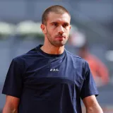 Zovu je najljep&scaron;om Dalmatinkom: Borna Ćorić objavio fotografiju s atraktivnom djevojkom