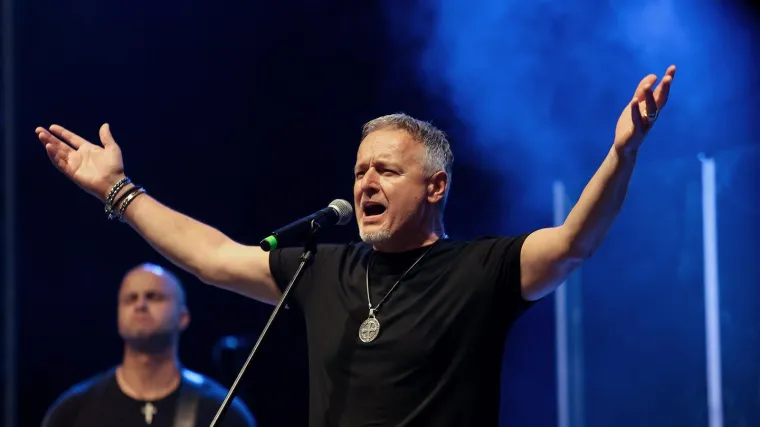 Thompson najavio veliki koncert, fanovi odu&scaron;evljeni: 'Ovo će nadma&scaron;iti Hipodrom'