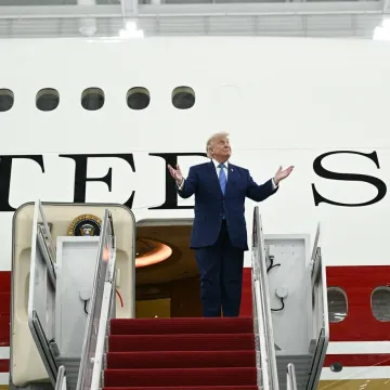 Trump predstavio 'leteću Bijelu kuću': 'Leti dalje i brže od bilo kojeg Air Force Onea'