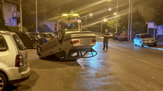 Kr&scaron; i lom u Beogradu: Auto zagrebačkih registracija sudjelovao u te&scaron;kom sudaru